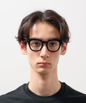 Trunk black