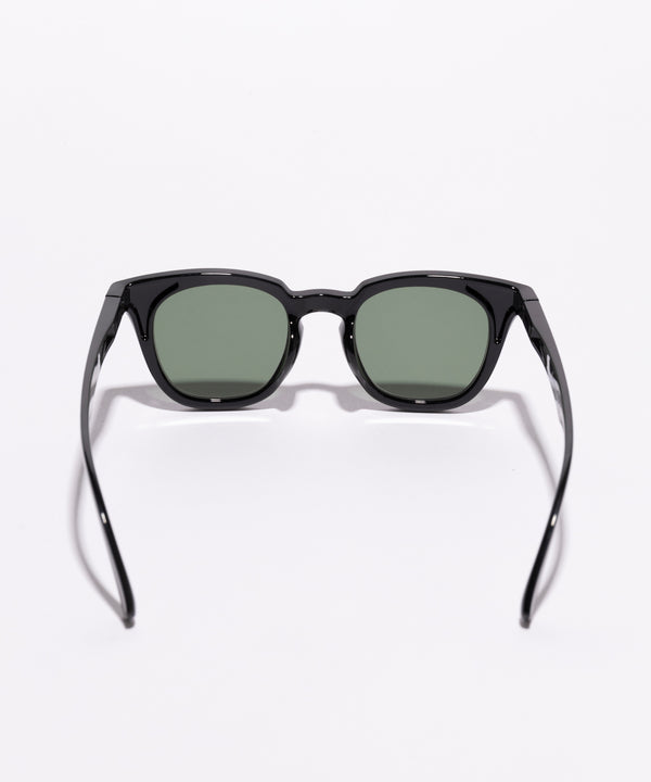 Trunk black