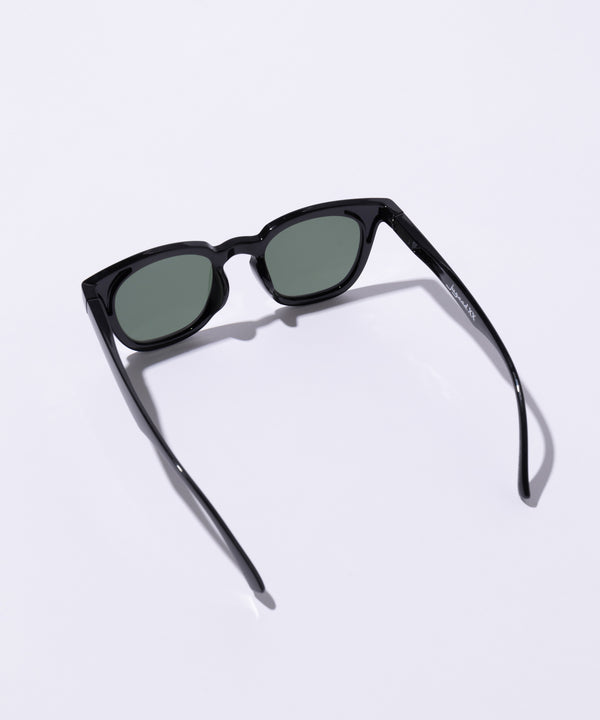 Trunk black