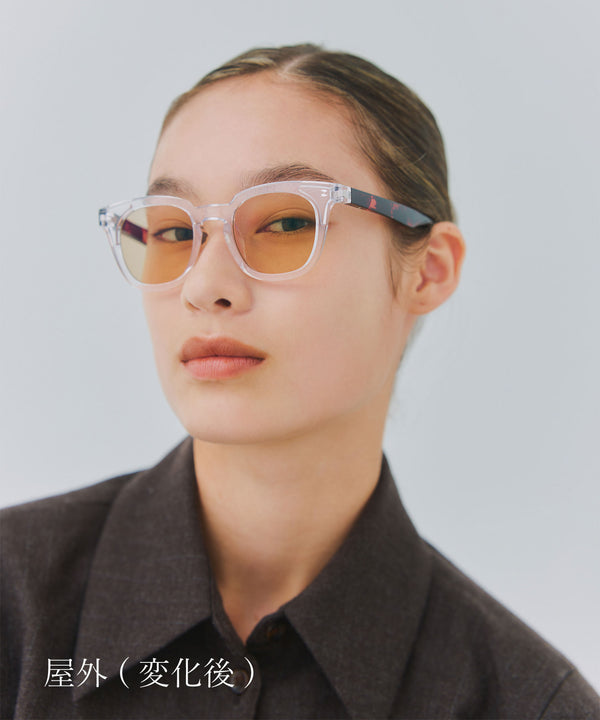 Trunk clear × amber