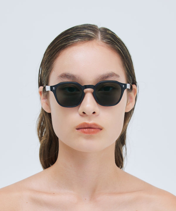 Matira black × clear