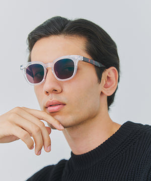 Trunk clear × amber