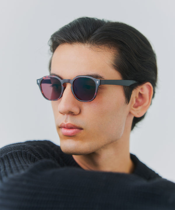 Matira amber × black