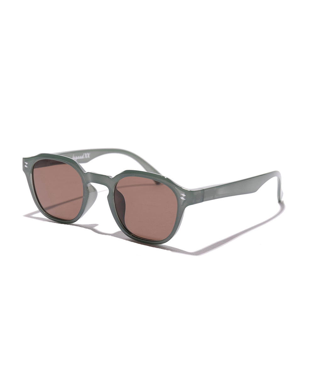 Matira smoke green