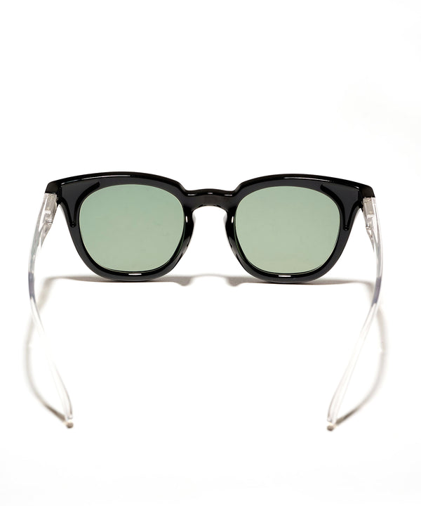Trunk black × clear