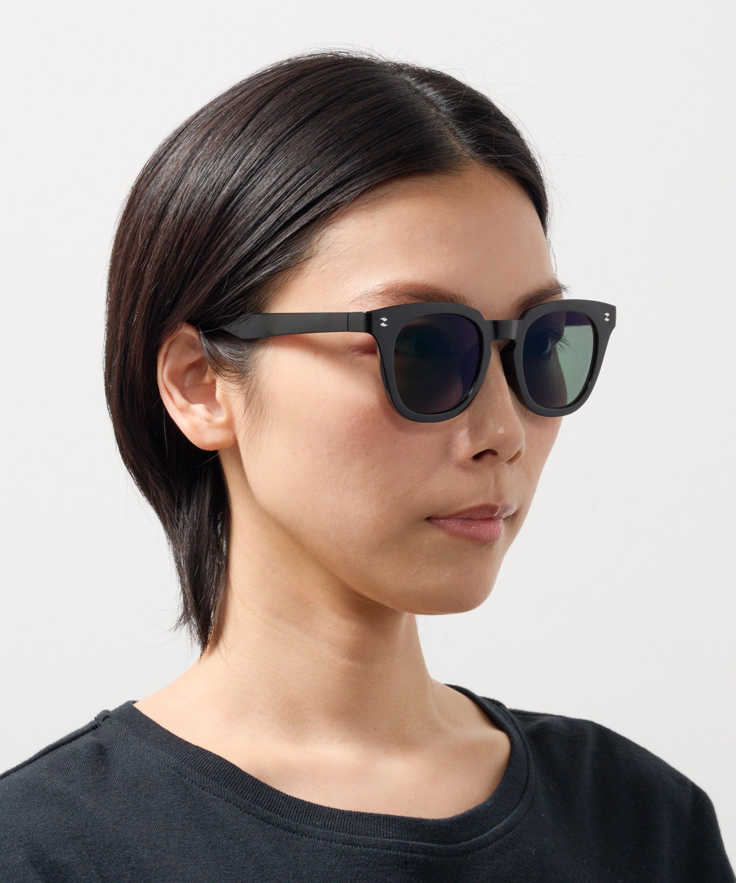 最終値下げjugaadXX Trunk black レンズ調光greyサングラス Trunk black