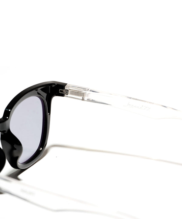 Trunk black × clear