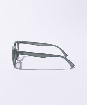 Trunk smoke green